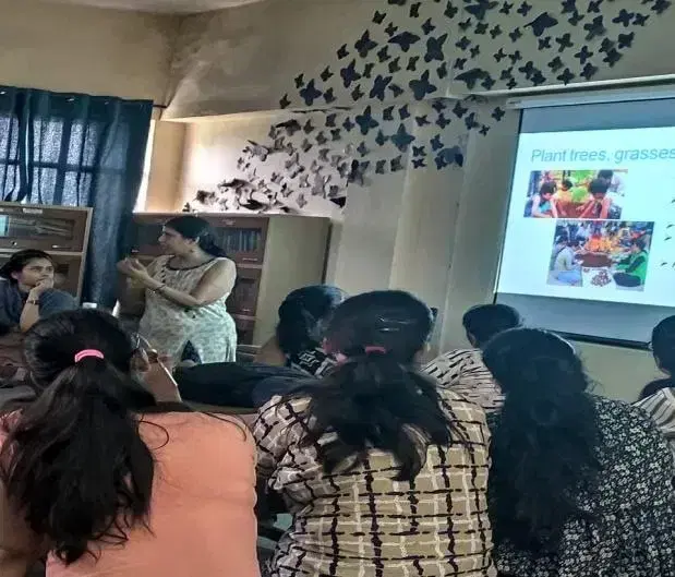 Institute of Home Economics Academic Building photo 11