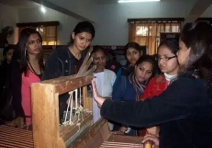 Institute of Home Economics Academic Building photo 17