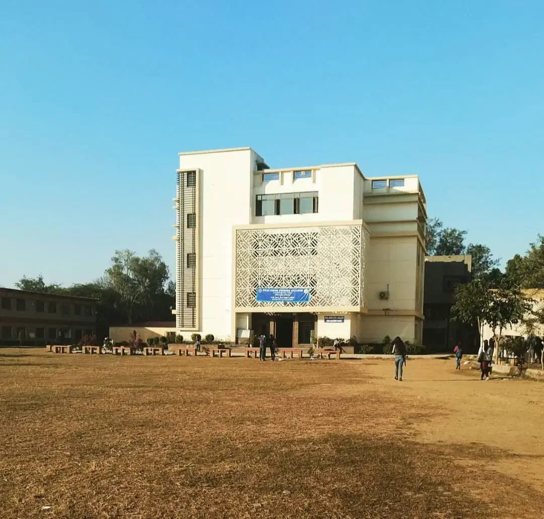 Dyal Singh College Academic Building photo 14
