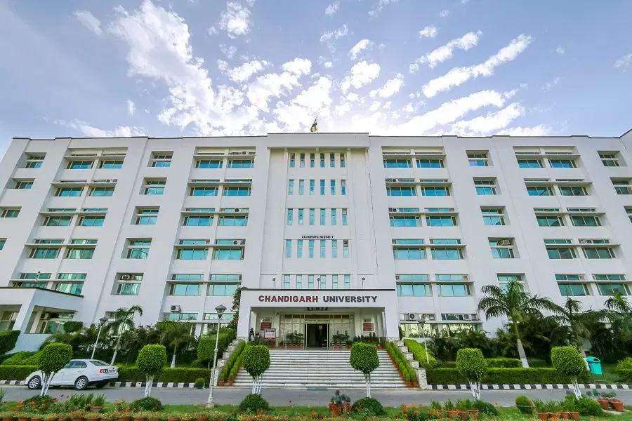 Chandigarh University Academic Building & Auditorium photo 24