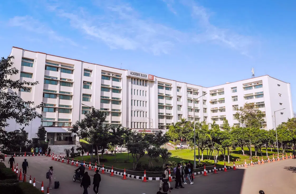 Chandigarh University Academic Building & Auditorium photo 36