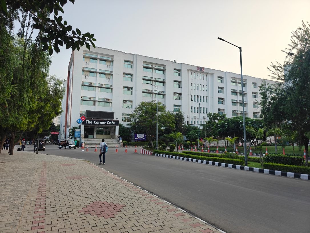 Chandigarh University Campus photo 10