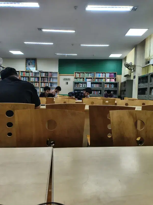 Shaheed Bhagat Singh College Academic Building photo 10