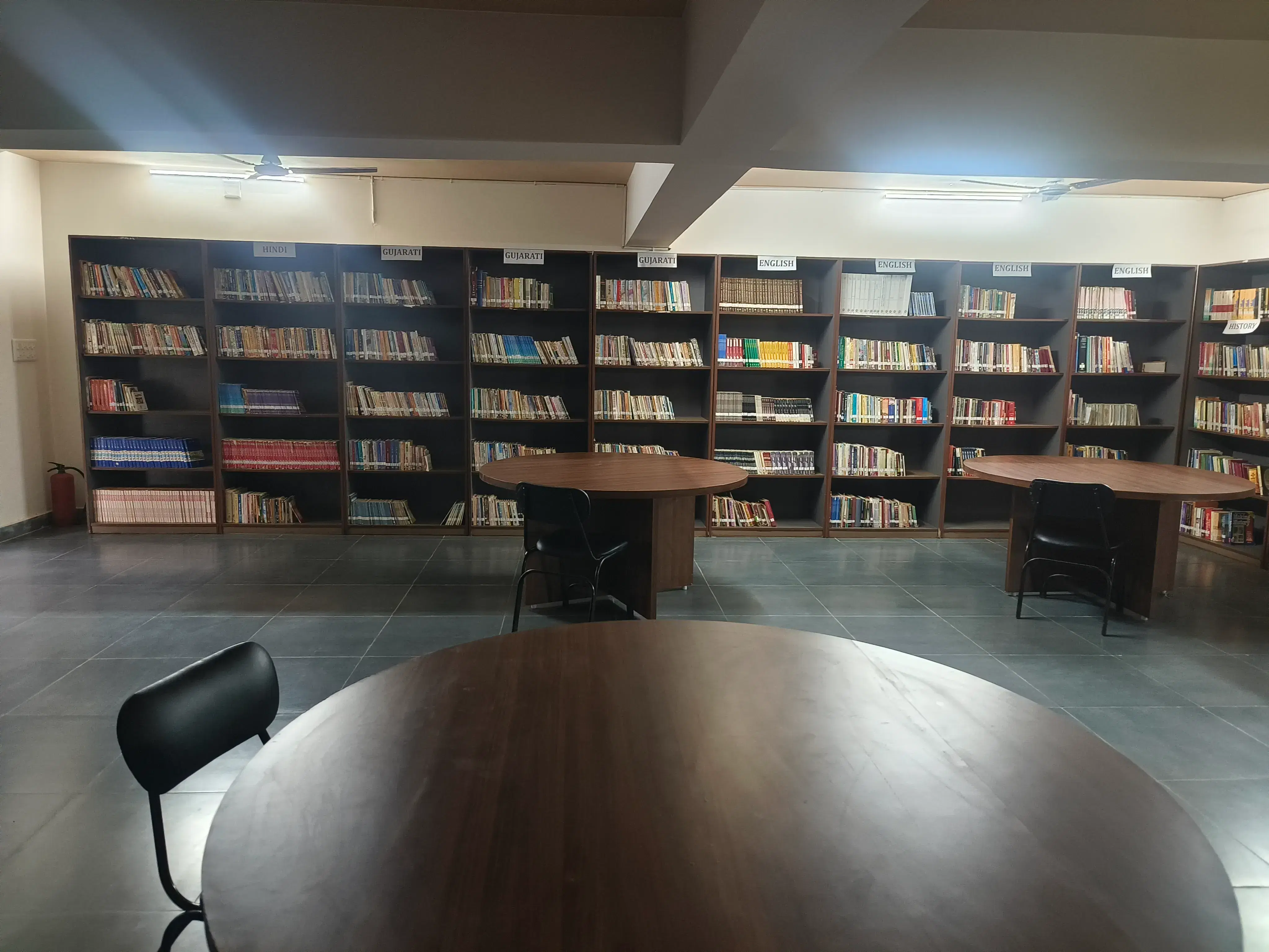 Sabarmati University Ahmedabad Academic Building photo 16