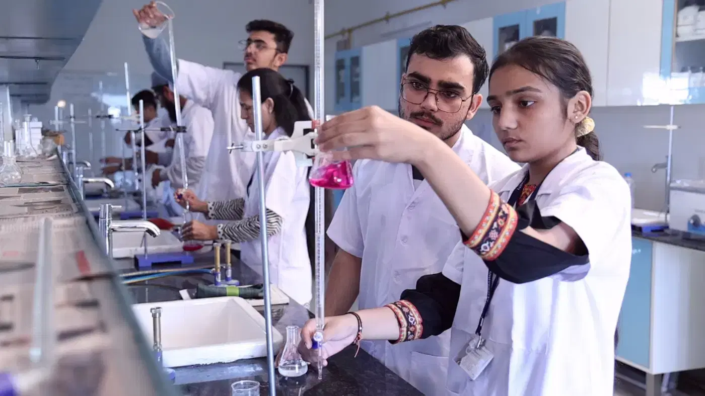 Sabarmati University Ahmedabad Academic Building photo 22