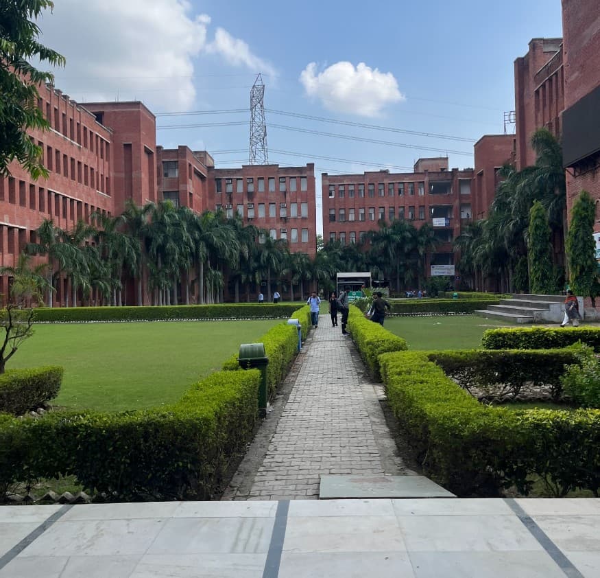 Lloyd Law College Greater Noida Academic photo 4