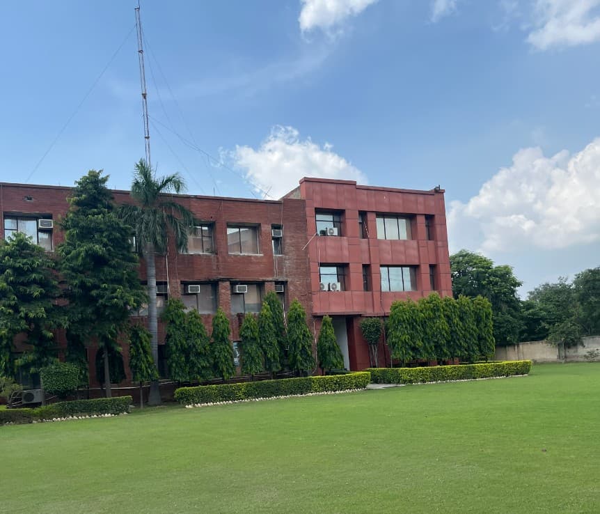 Lloyd Law College Greater Noida Sports photo 4