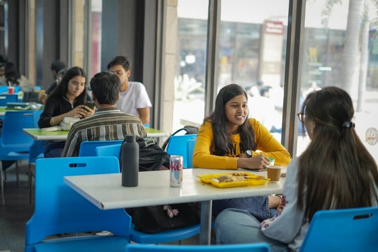 Amity University Noida Canteen photo 2
