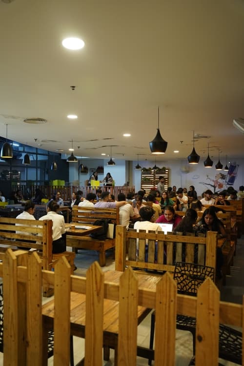 Amity University Noida Canteen photo 4