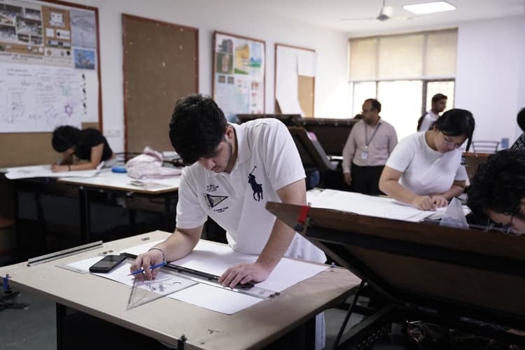 Amity University Noida Extra Curriculars photo 7