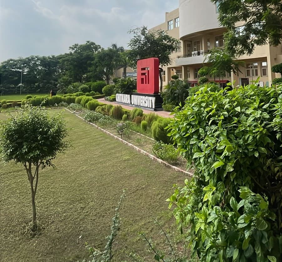 Chitkara University (Patiala) Academic photo 3