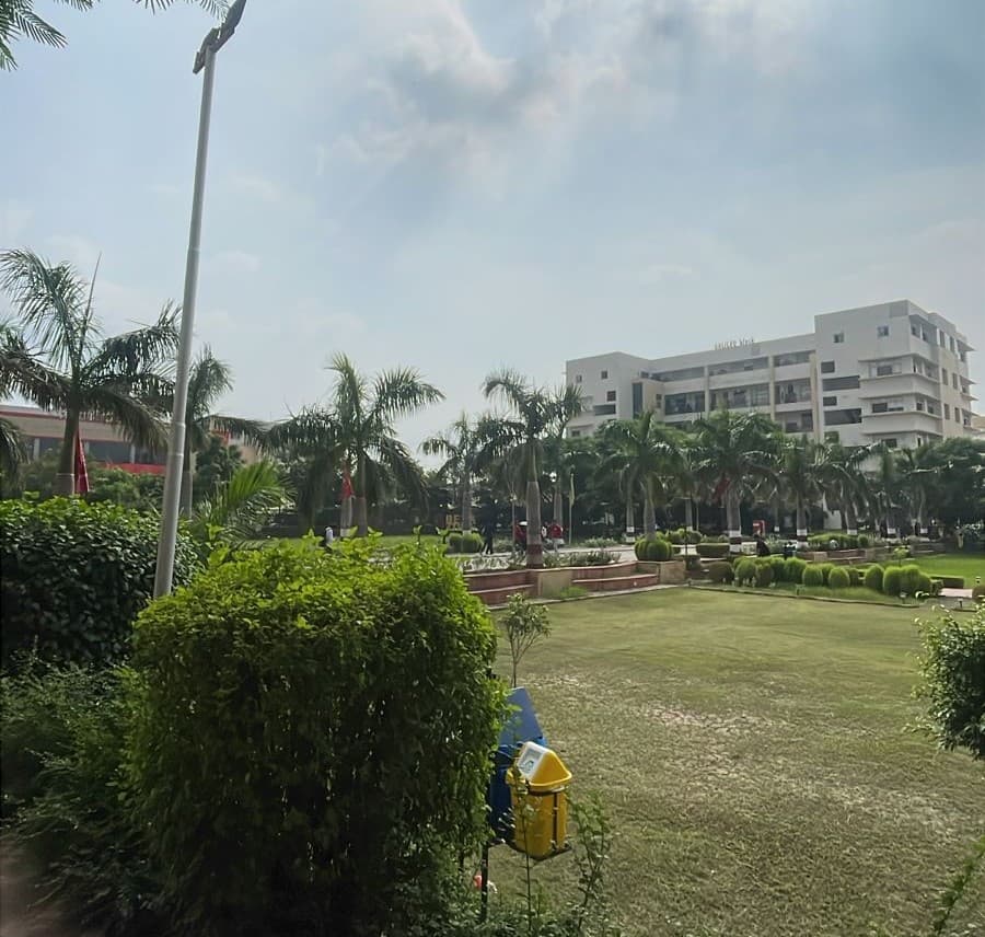 Chitkara University (Chandigarh) Sports and Ground photo 2