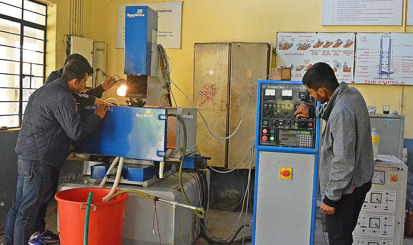 Sikkim Manipal Institute of Technology East Sikkim Fascilties photo 8