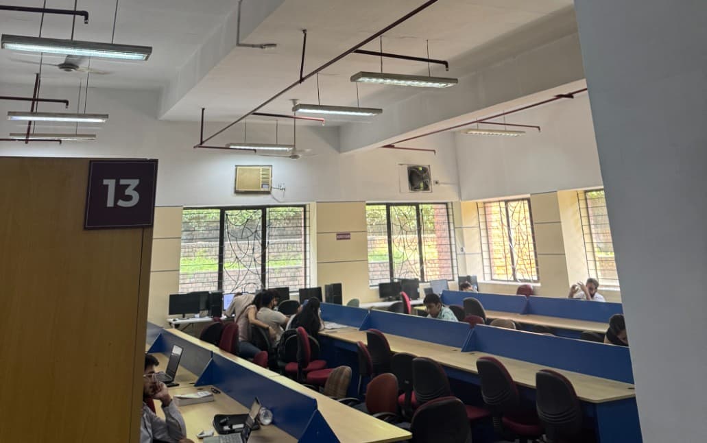 IILM University Gurgaon Academic Building photo 6