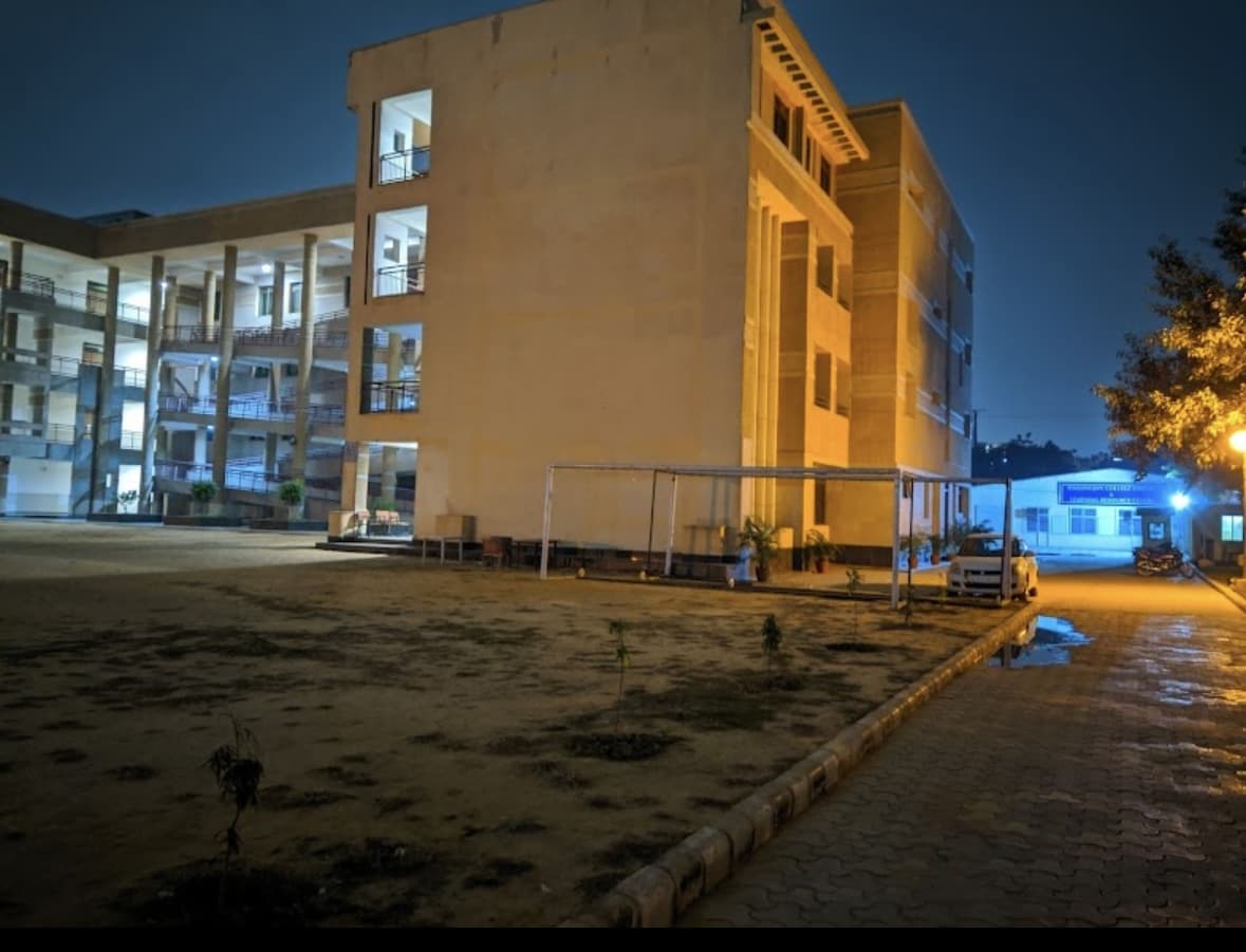 Ramanujan College Academic photo 7