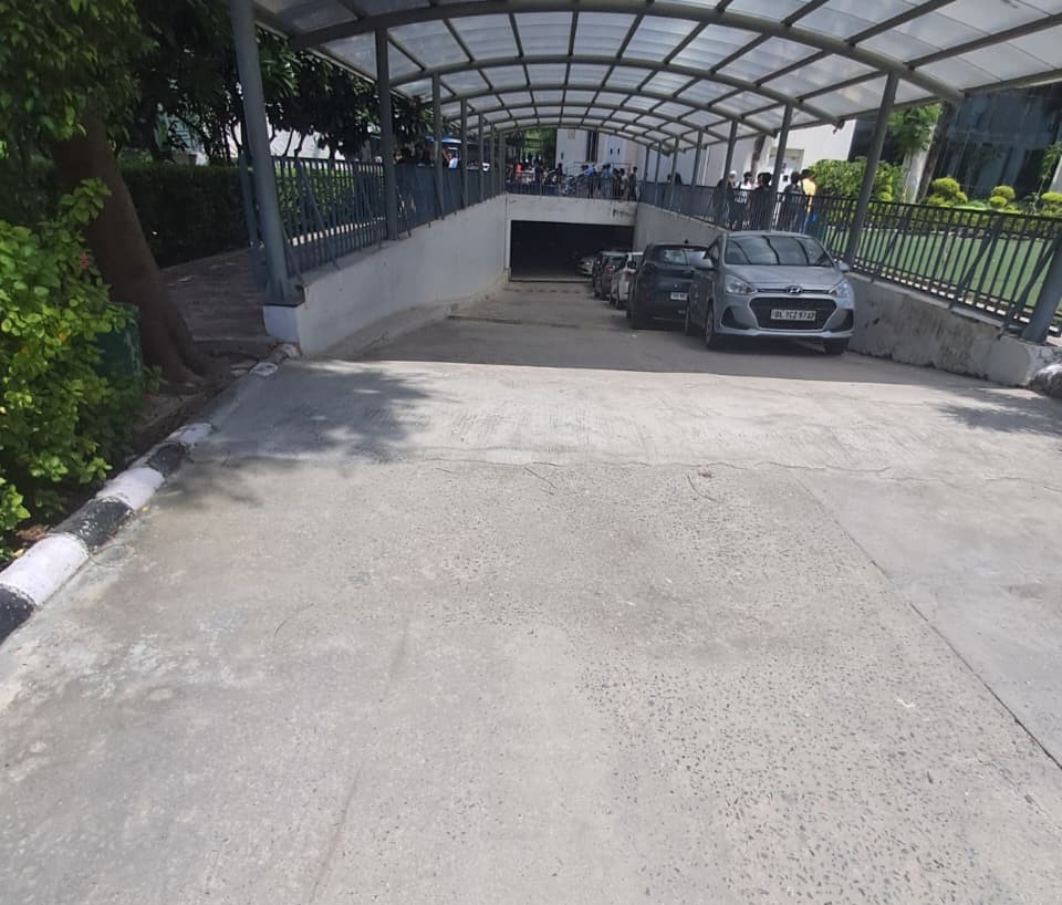 VIPS Campus photo 3