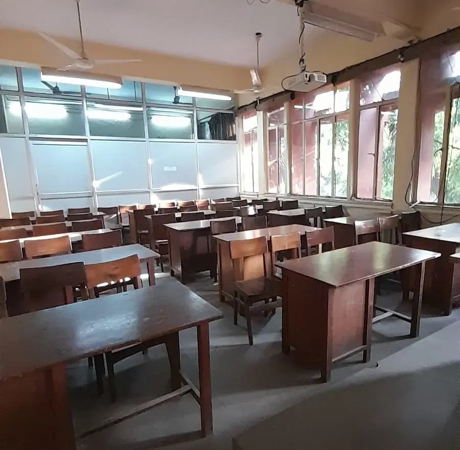 Kamala Nehru College Academic Building photo 7