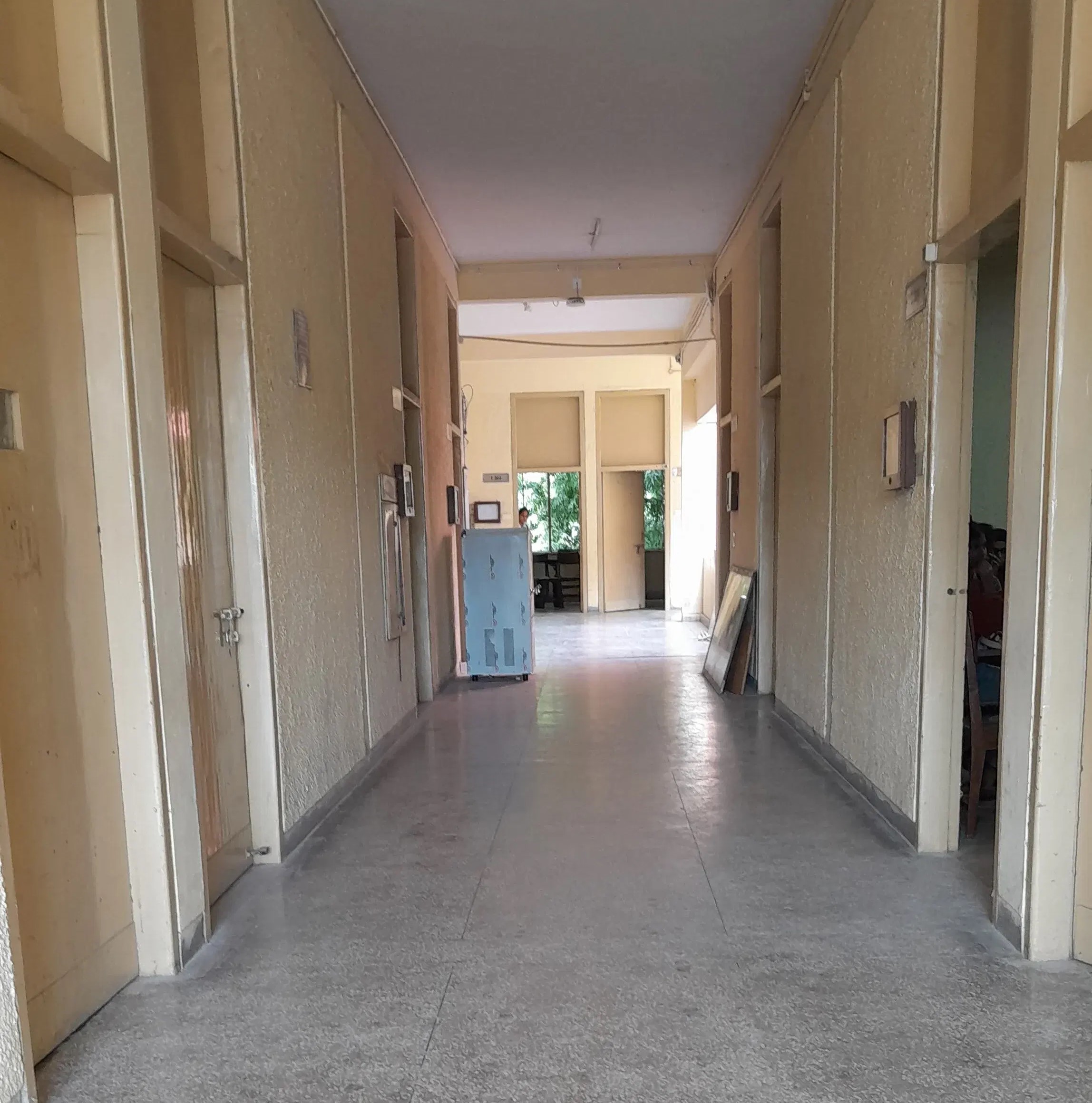 Kamala Nehru College Academic Building photo 8