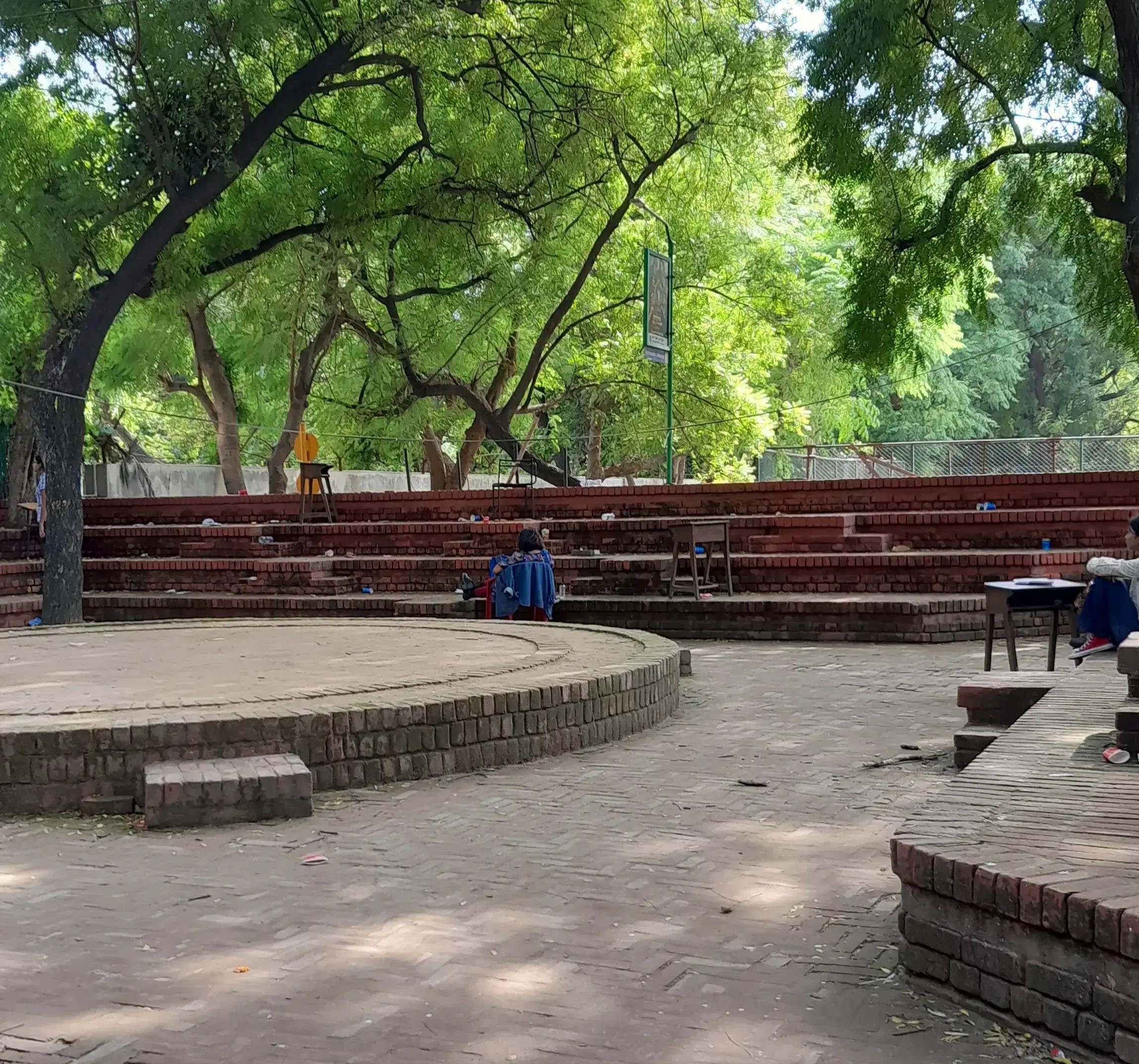 Kamala Nehru College Academic Building photo 9
