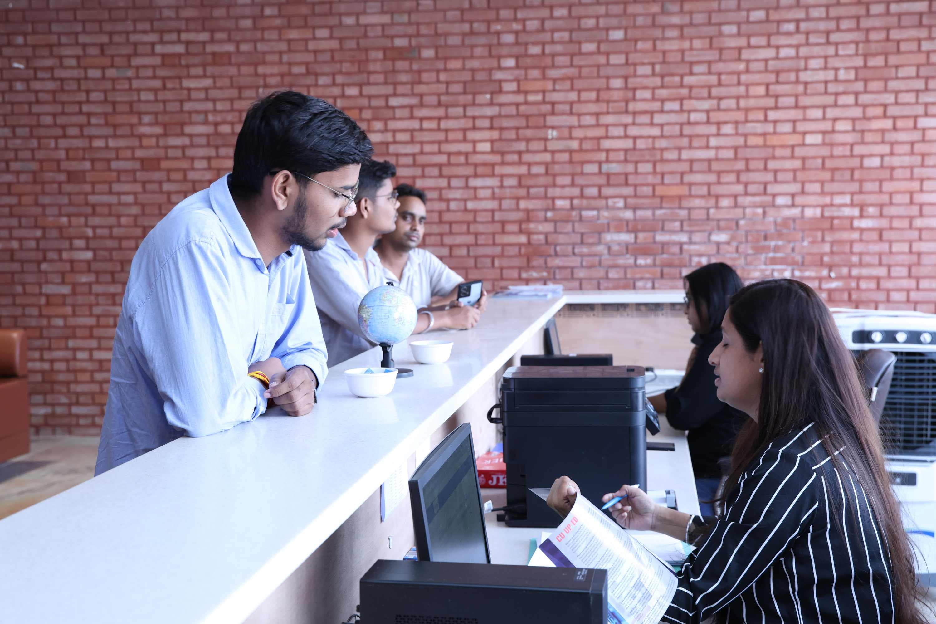 Chandigarh University Lucknow Admission Department photo 6