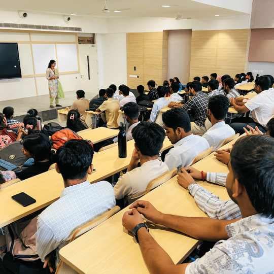 Chandigarh University Lucknow Academic Building photo 6