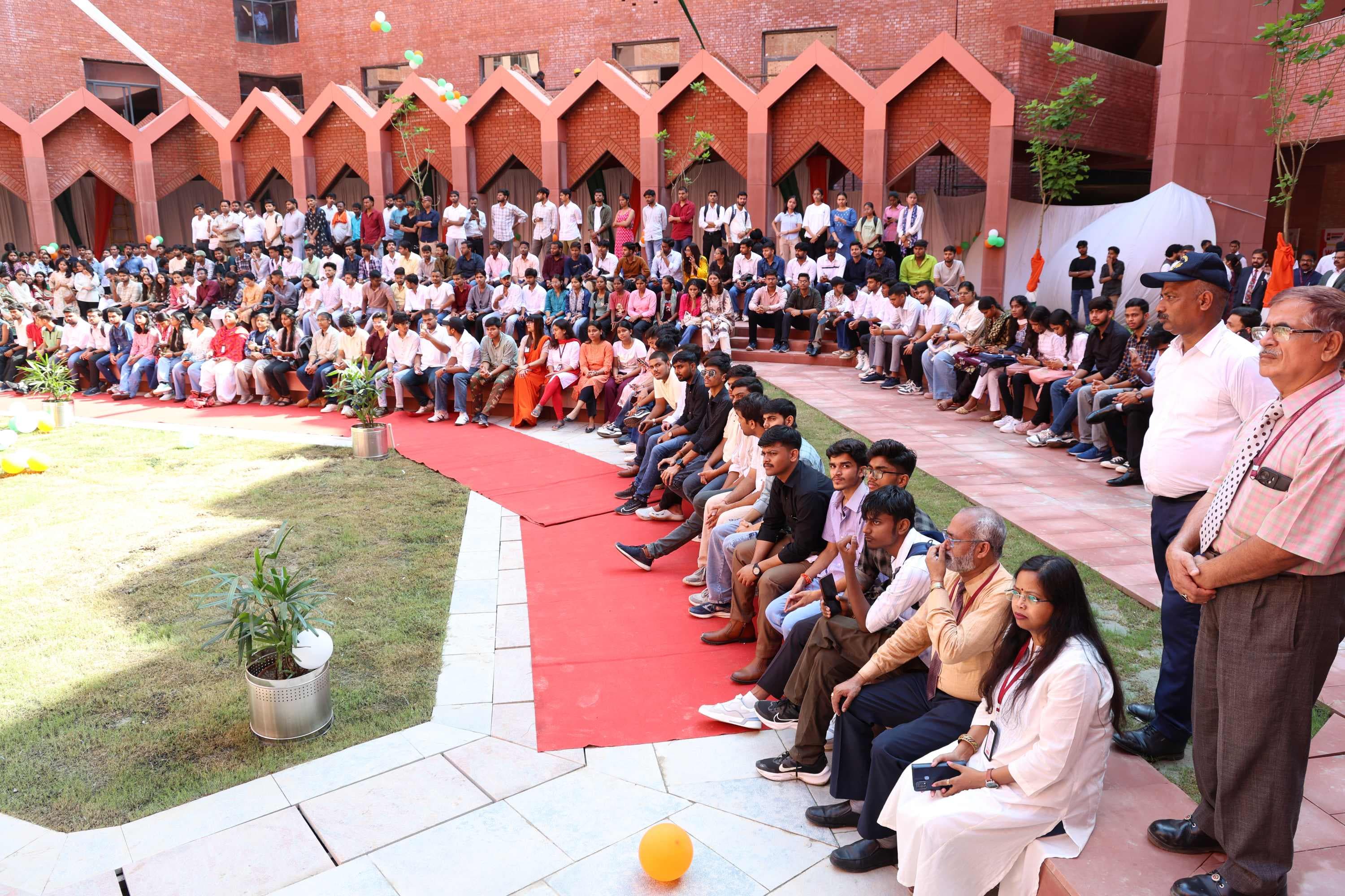 Chandigarh University Lucknow Auditorium photo 5