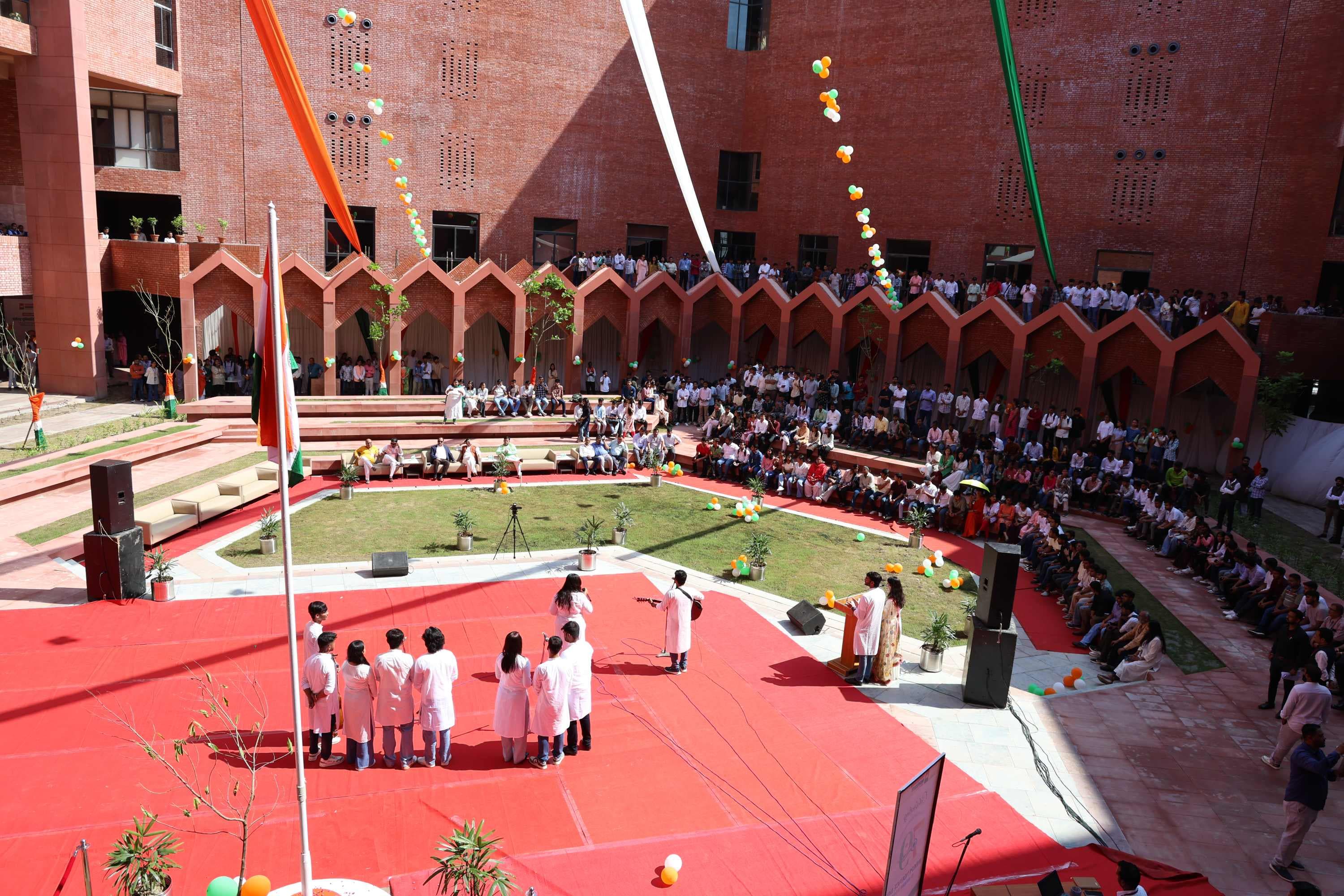 Chandigarh University Lucknow Auditorium photo 10