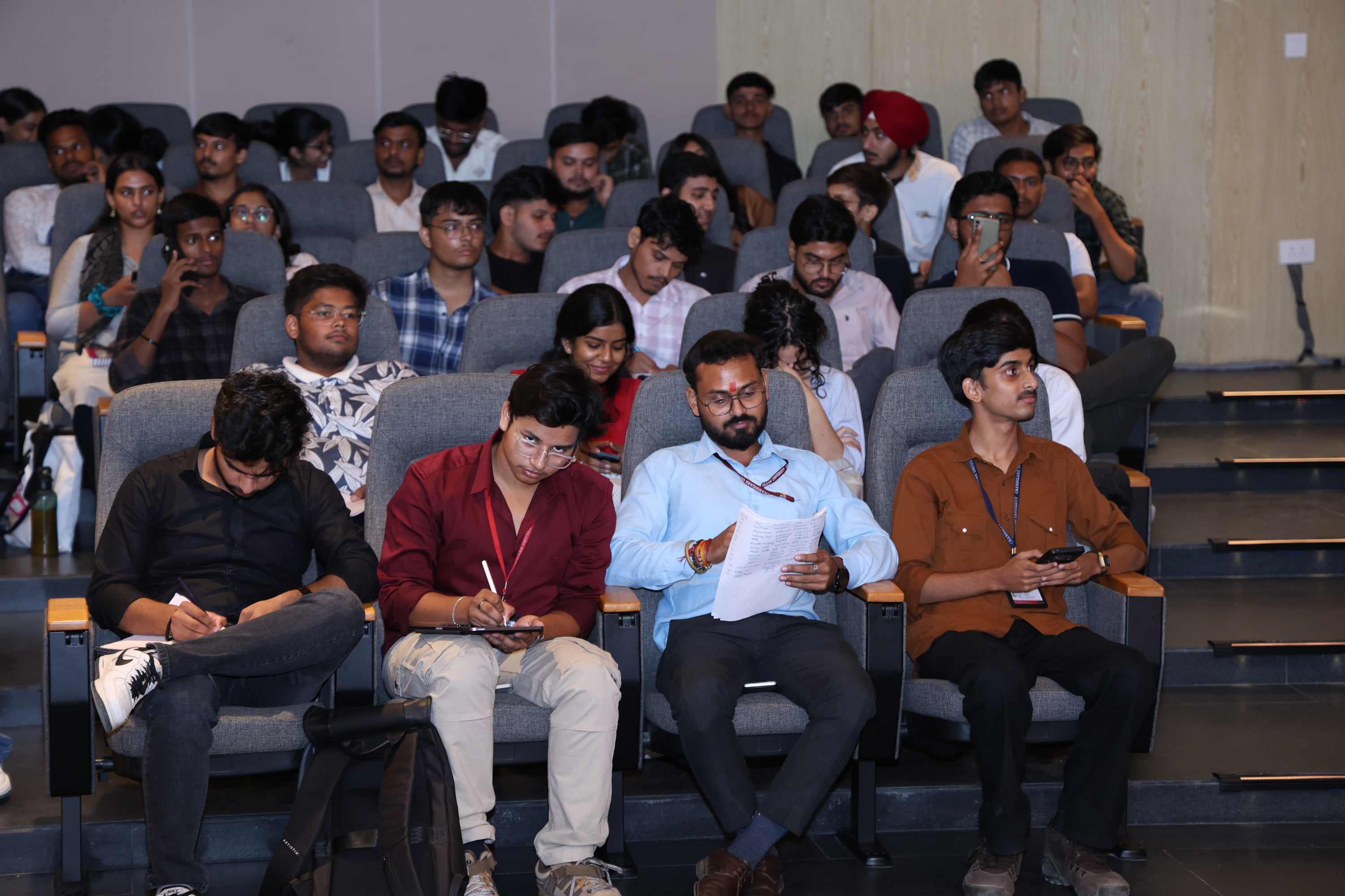 Chandigarh University Lucknow Seminar Hall photo 12
