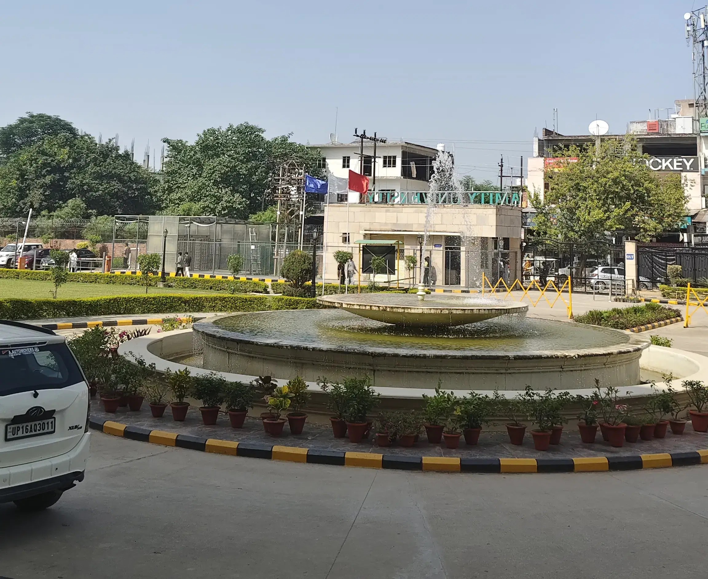 Amity University Lucknow Campus photo 4