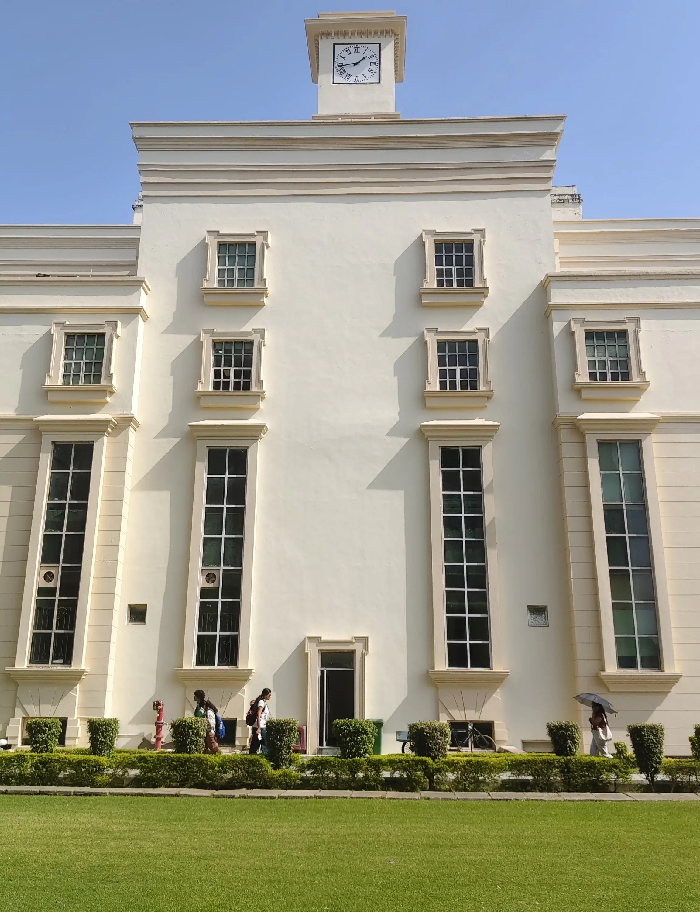 Amity University Lucknow Campus photo 8