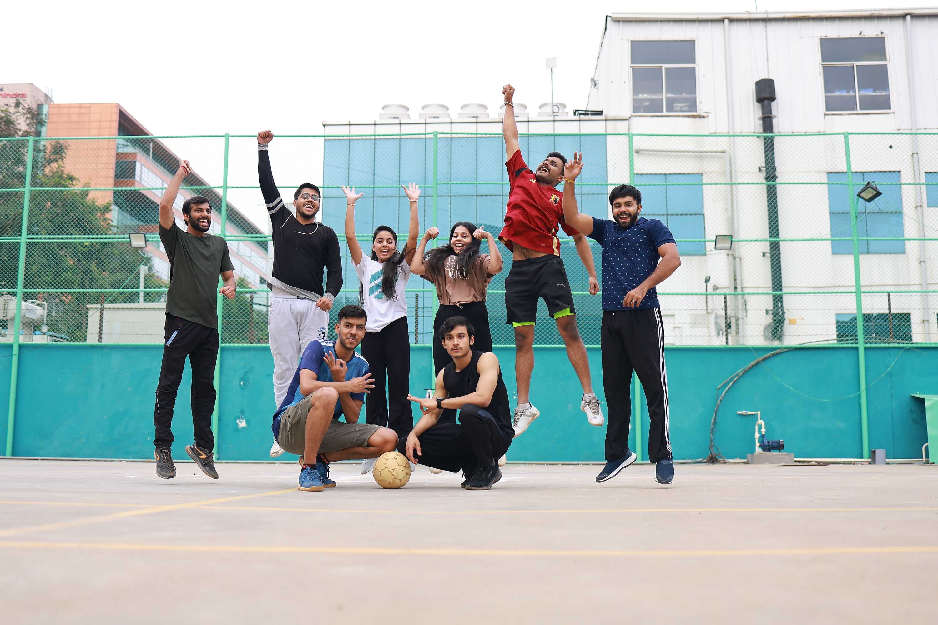 XIME Bangalore Students Pictures photo 23