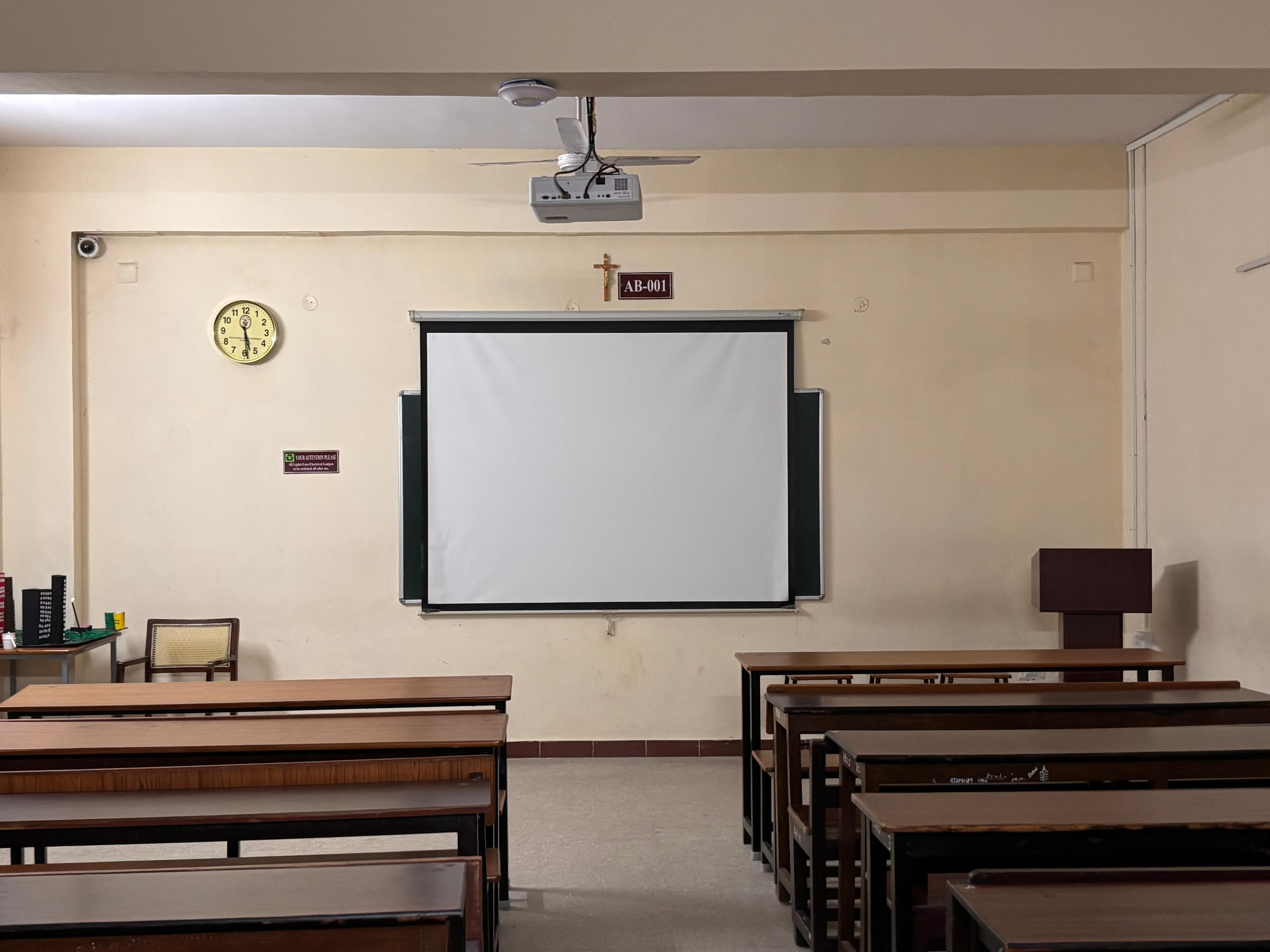 Mount Carmel College Autonomous Academic photo 4
