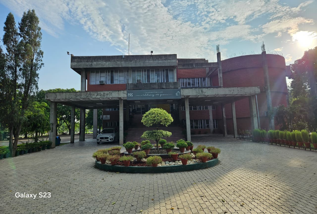 PEC Chandigarh Academic Building photo 24