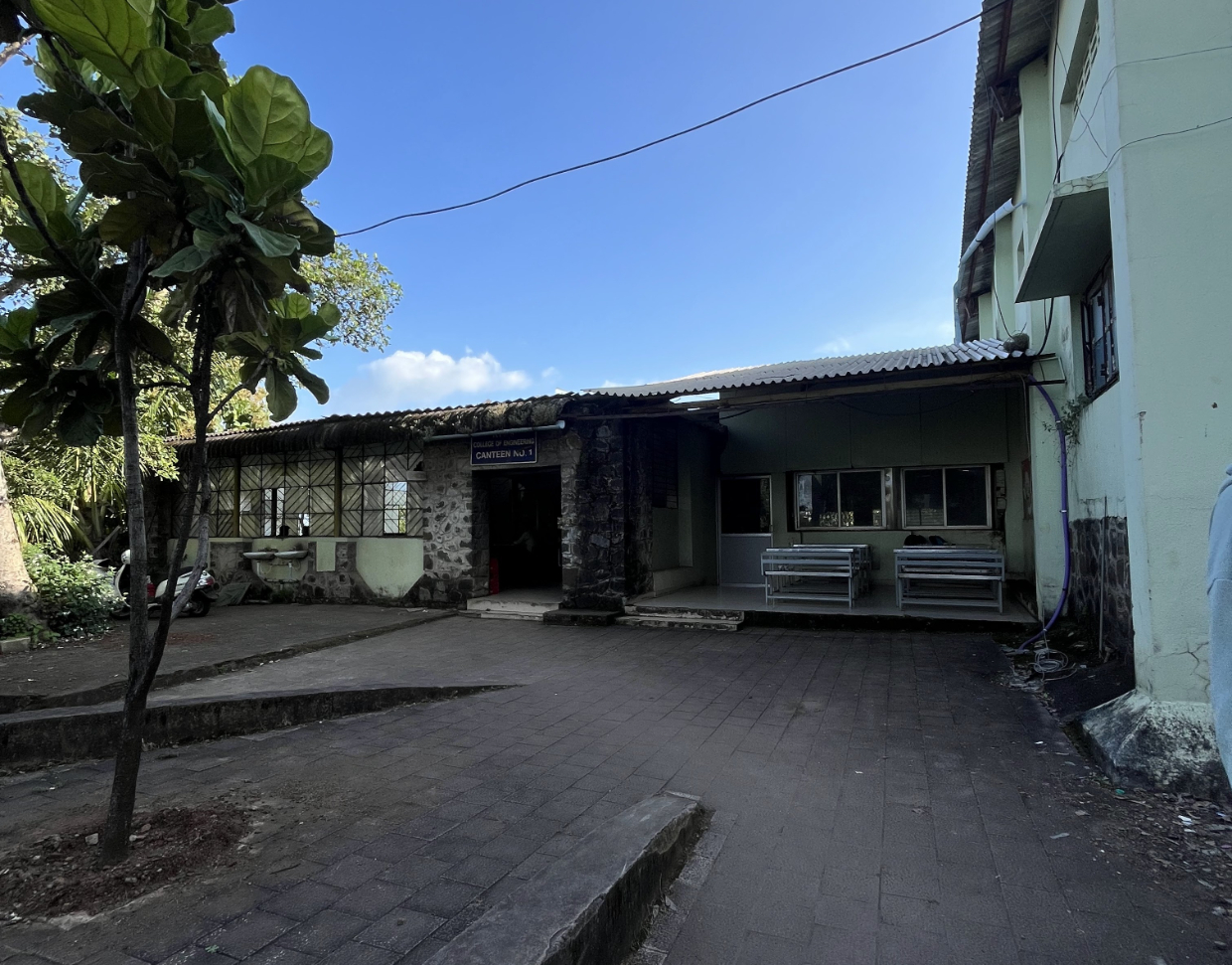 BHU Canteen photo 2
