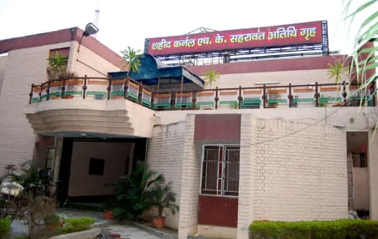 CCSU Academic Building photo 6