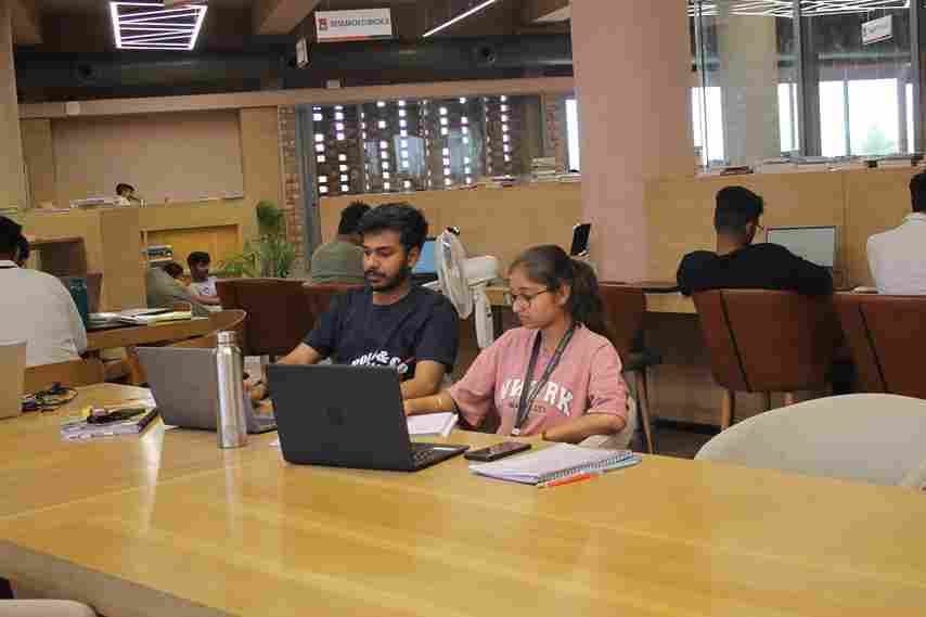 Chandigarh University Library photo 7