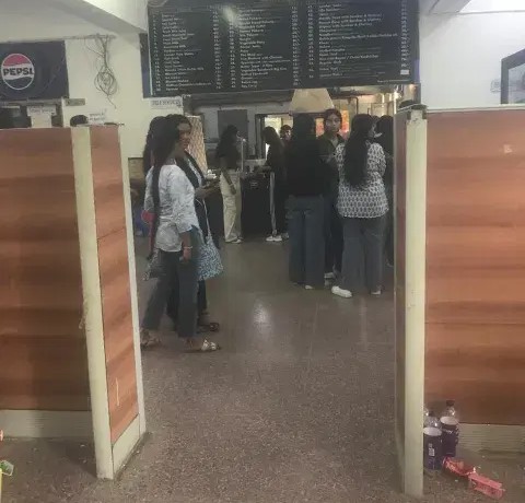 DDU Canteen photo 1