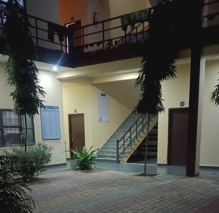 Sanskriti University Mathura Academic Building photo 6