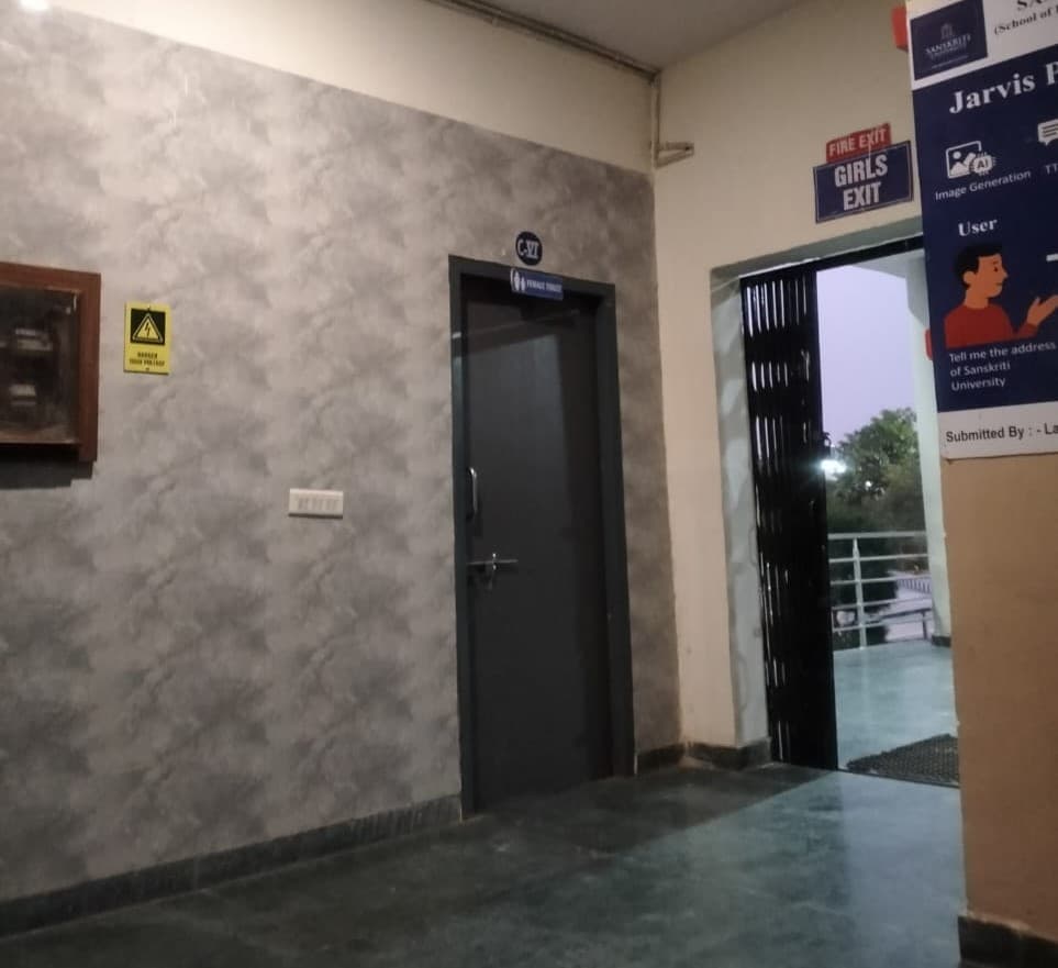 Sanskriti University Mathura Academic Building photo 9