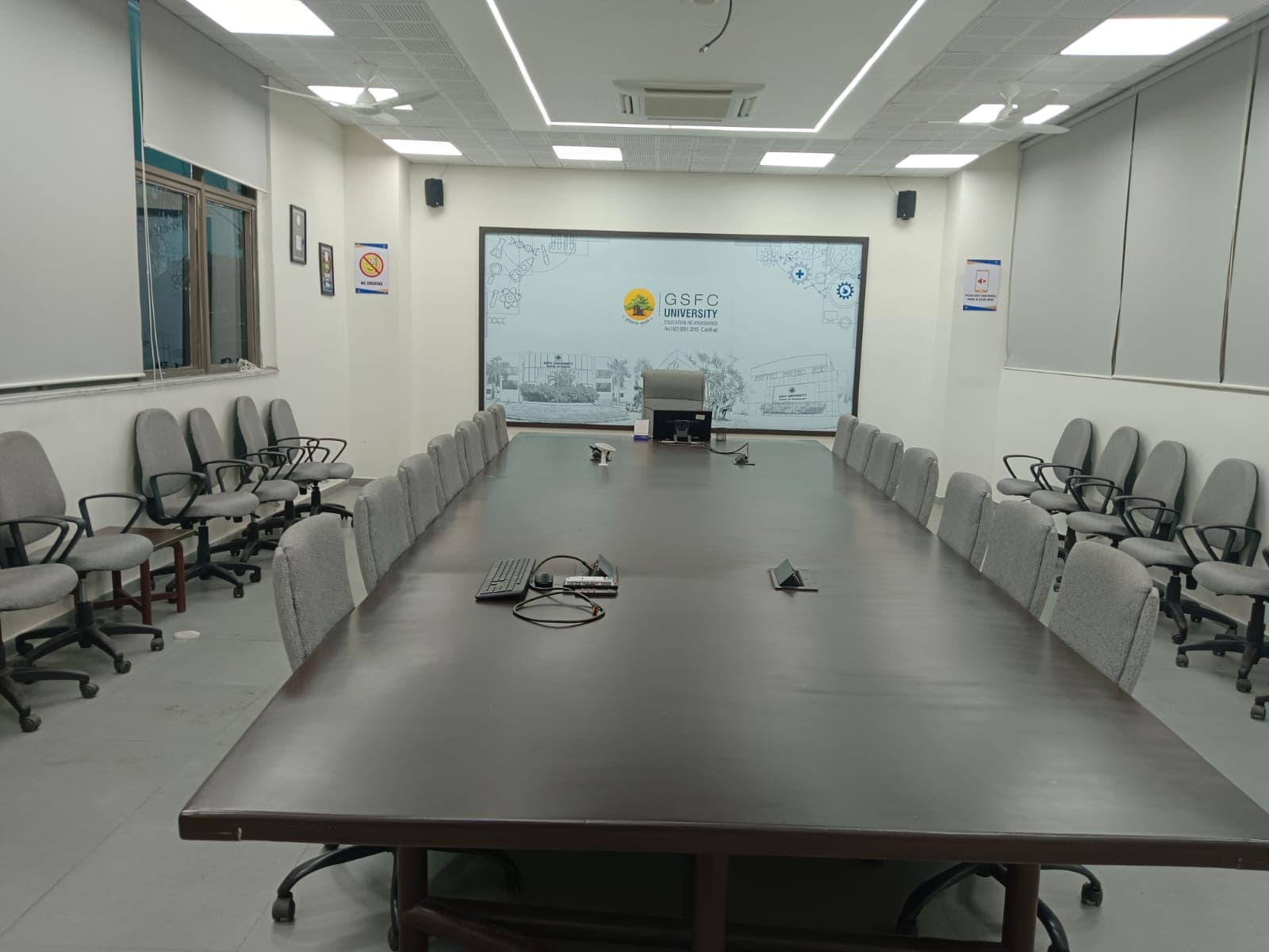 GSFC University Vadodara Conference Room photo 1