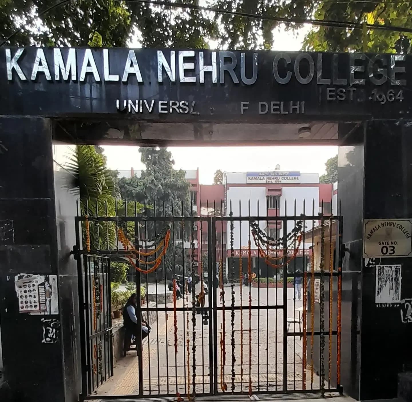 Kamala Nehru College Campus photo 6