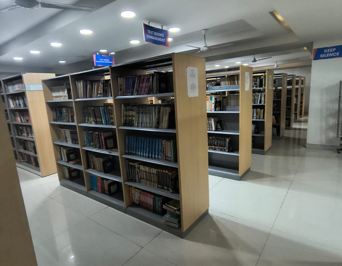 Invertis University Bareilly Academic photo 25