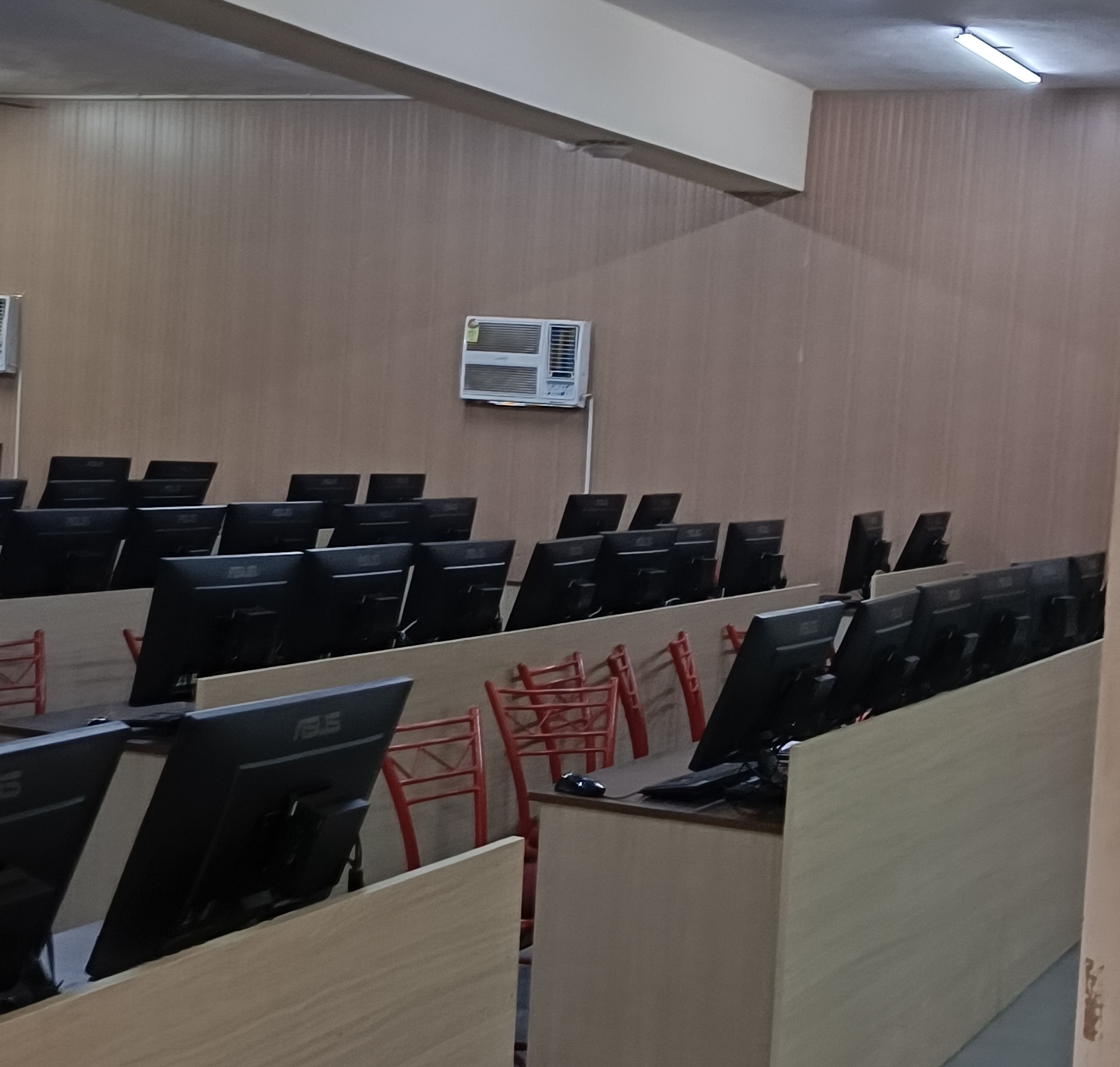 NIET Noida Academic Building photo 16