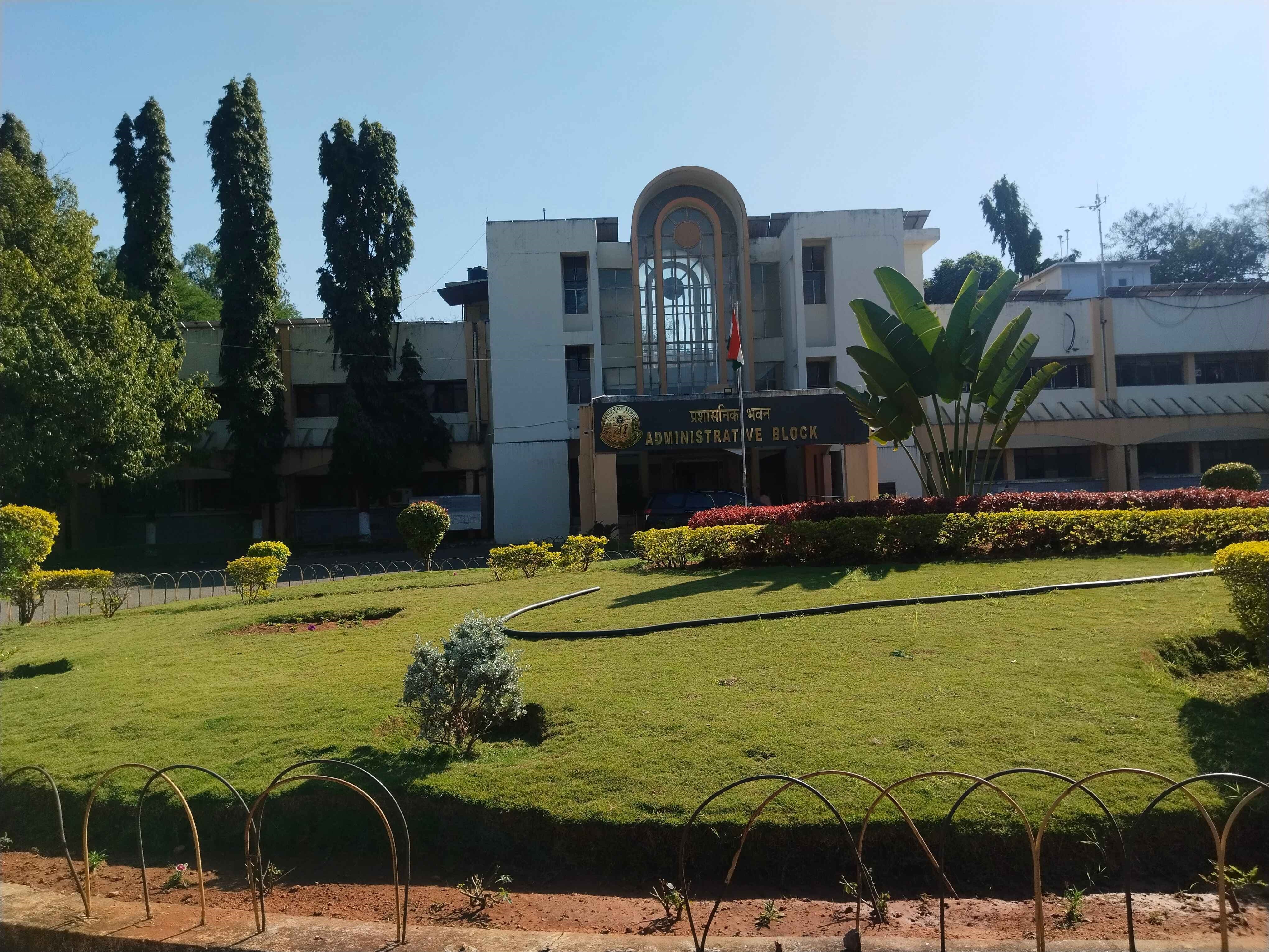 University of Hyderabad Campus photo 16