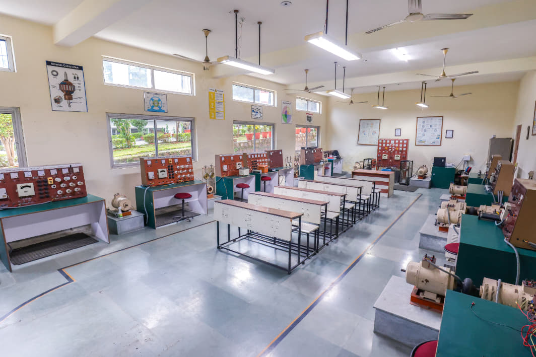 GEU Electronics photo 5