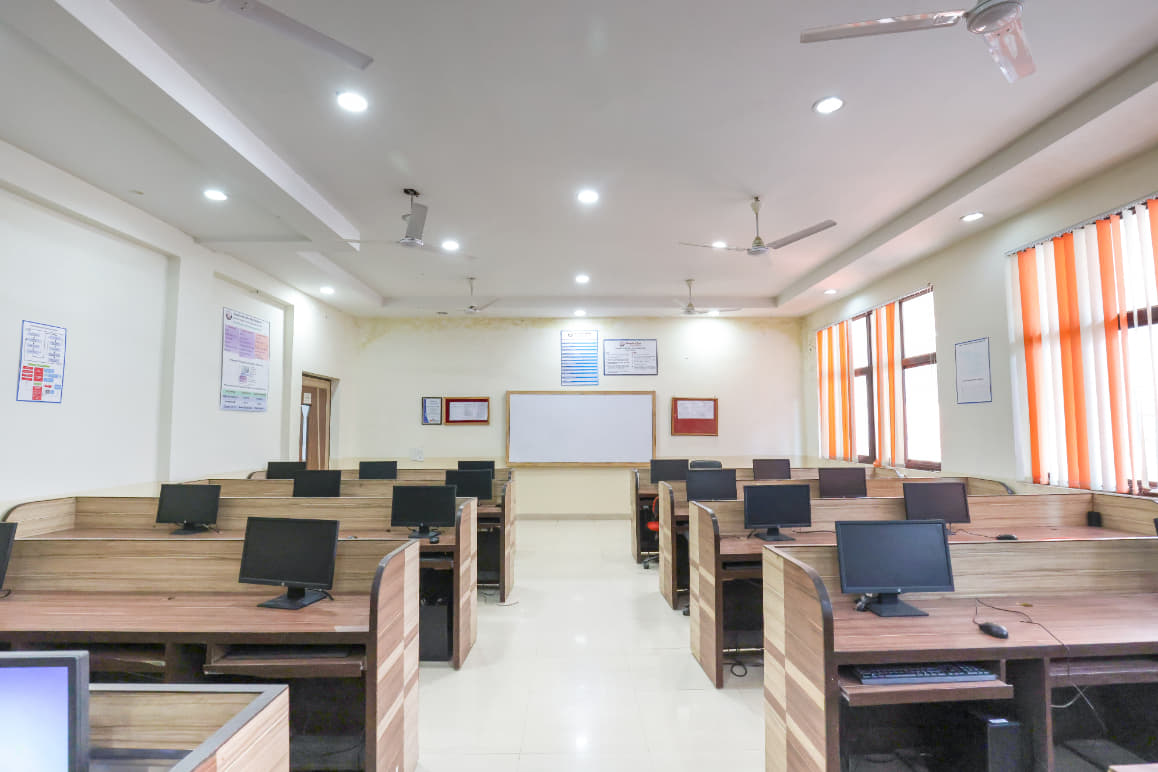 GEU Electronics photo 13