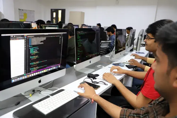 SAGE University Bhopal Academic Building photo 7