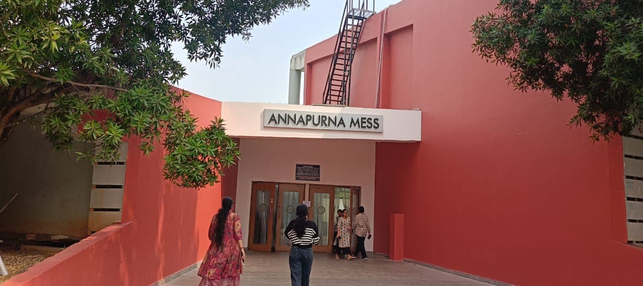 SRM University Amaravathi hostel photo 8