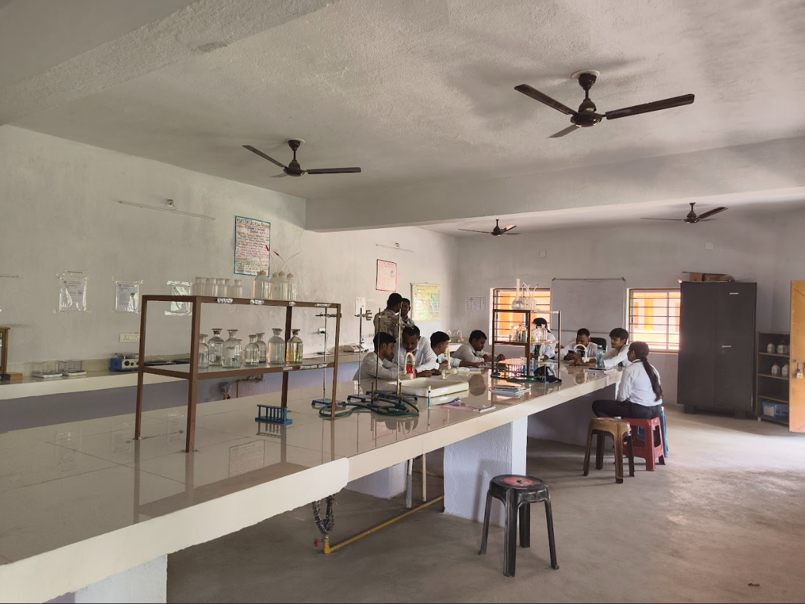 HGEA College of Pharmacy Bokaro Labs photo 56