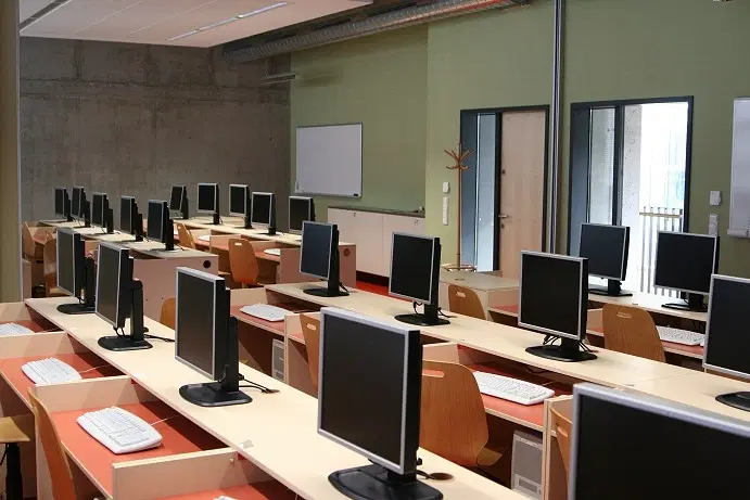 Accman Institute of Management IT Lab photo 3